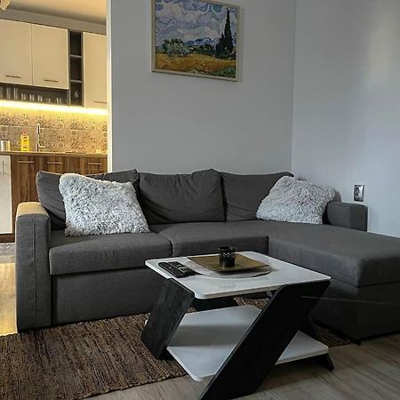 A Flat For A Great Start Apartment Sofia Bagian luar foto