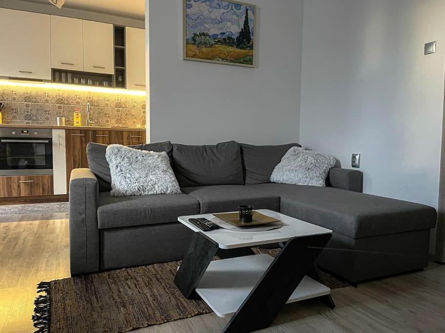 A Flat For A Great Start Apartment Sofia Bagian luar foto